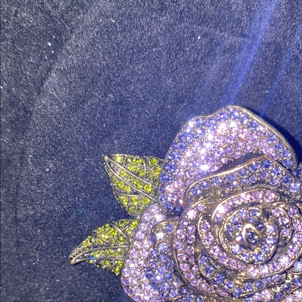Heidi Daus Elegant Large Purple and Green Rhinestones Rose Broach - Picture 7 of 7